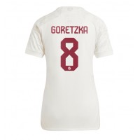 Dres Bayern Munich Leon Goretzka #8 Tretina pre Ženy 2023-24 Krátky Rukáv